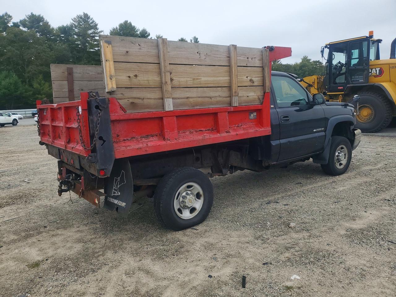 2004 Chevrolet Silverado K2500 Heavy Duty Dump Truck