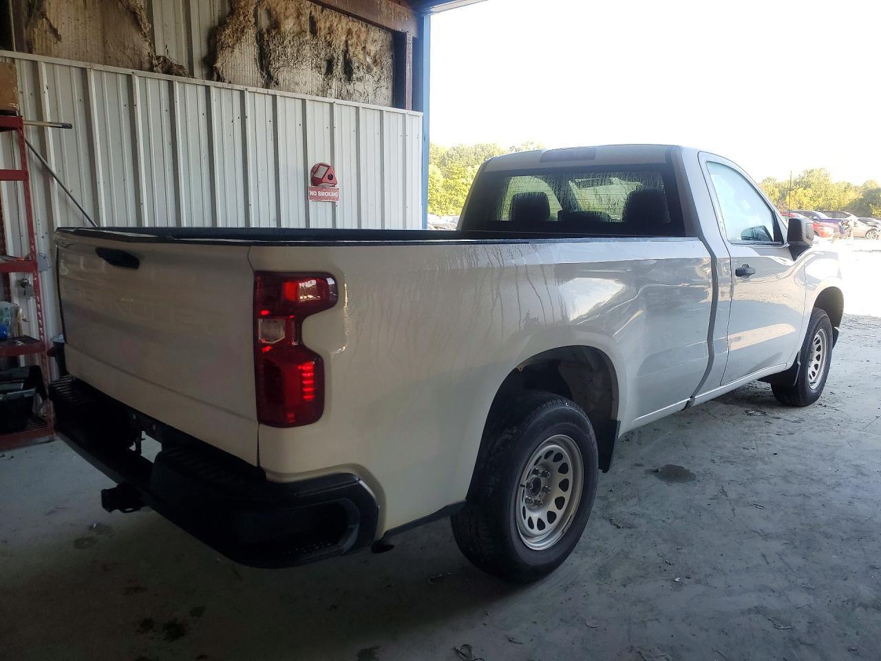 2022 Chevrolet Silverado C1500