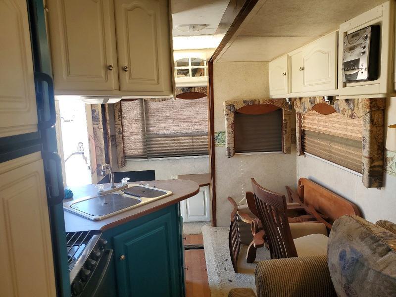 2006 Keystone Outback Camper