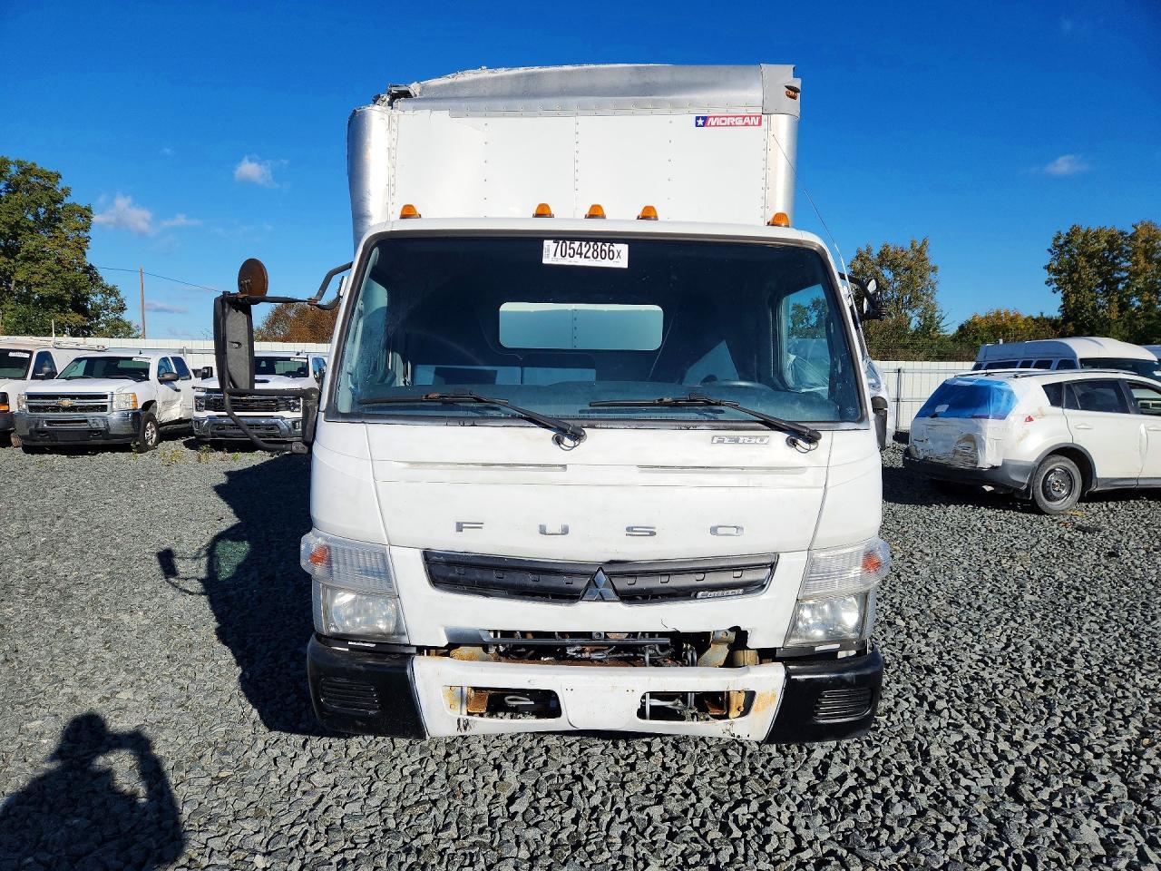 2014 Mitsubishi Fuso FEC92S BOX Truck