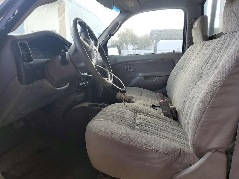 2002 Toyota Tacoma Base