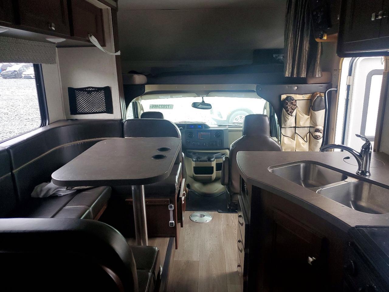 2017 Foresriver 2017 Forest River Sunseeker RV