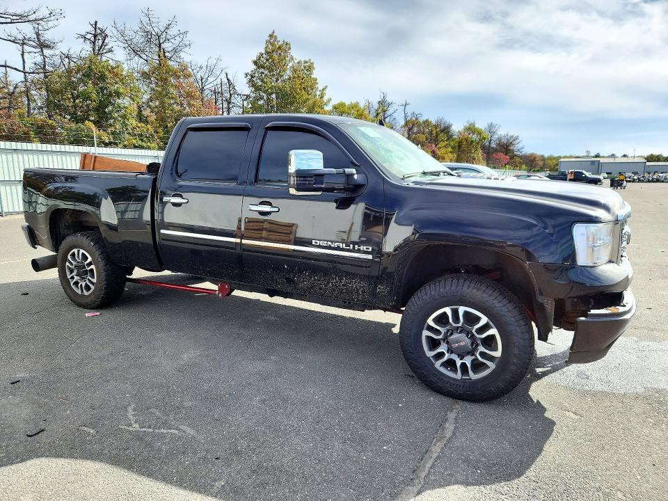 2012 GMC Sierra K2500 Denali