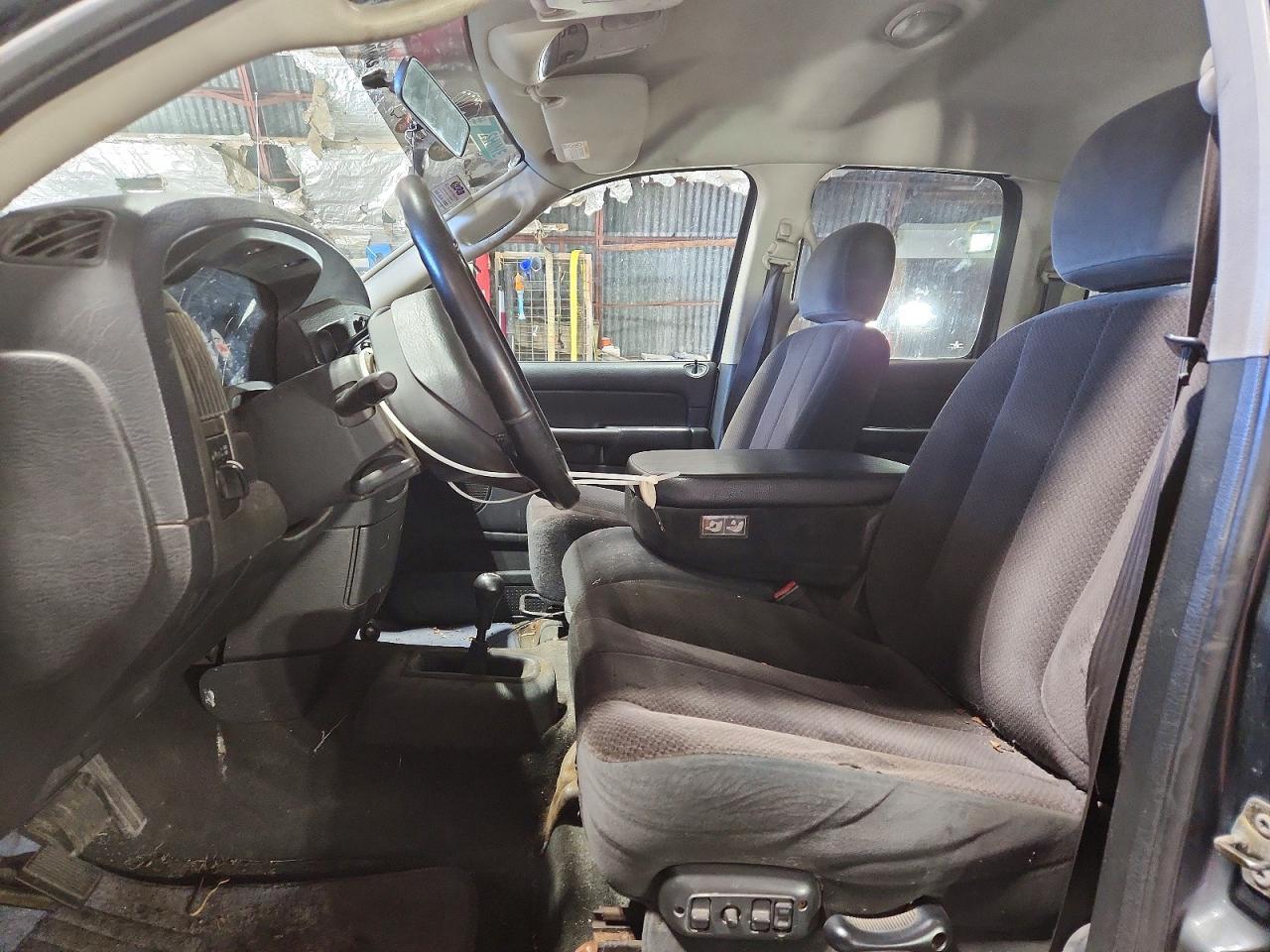 2003 Dodge RAM 2500 ST