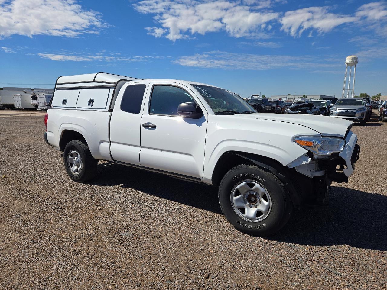 2022 Toyota Tacoma SR