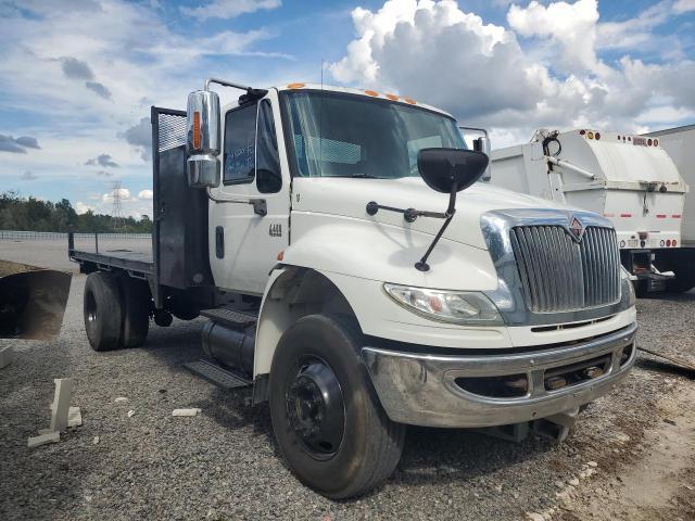 2007 International 4400 Flatbed Truck