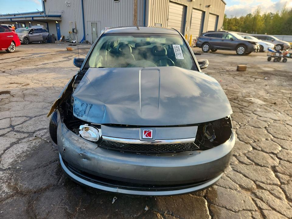 2004 Saturn Ion Level 2