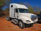 2002 Freightliner Columbia 120 Semi Truck