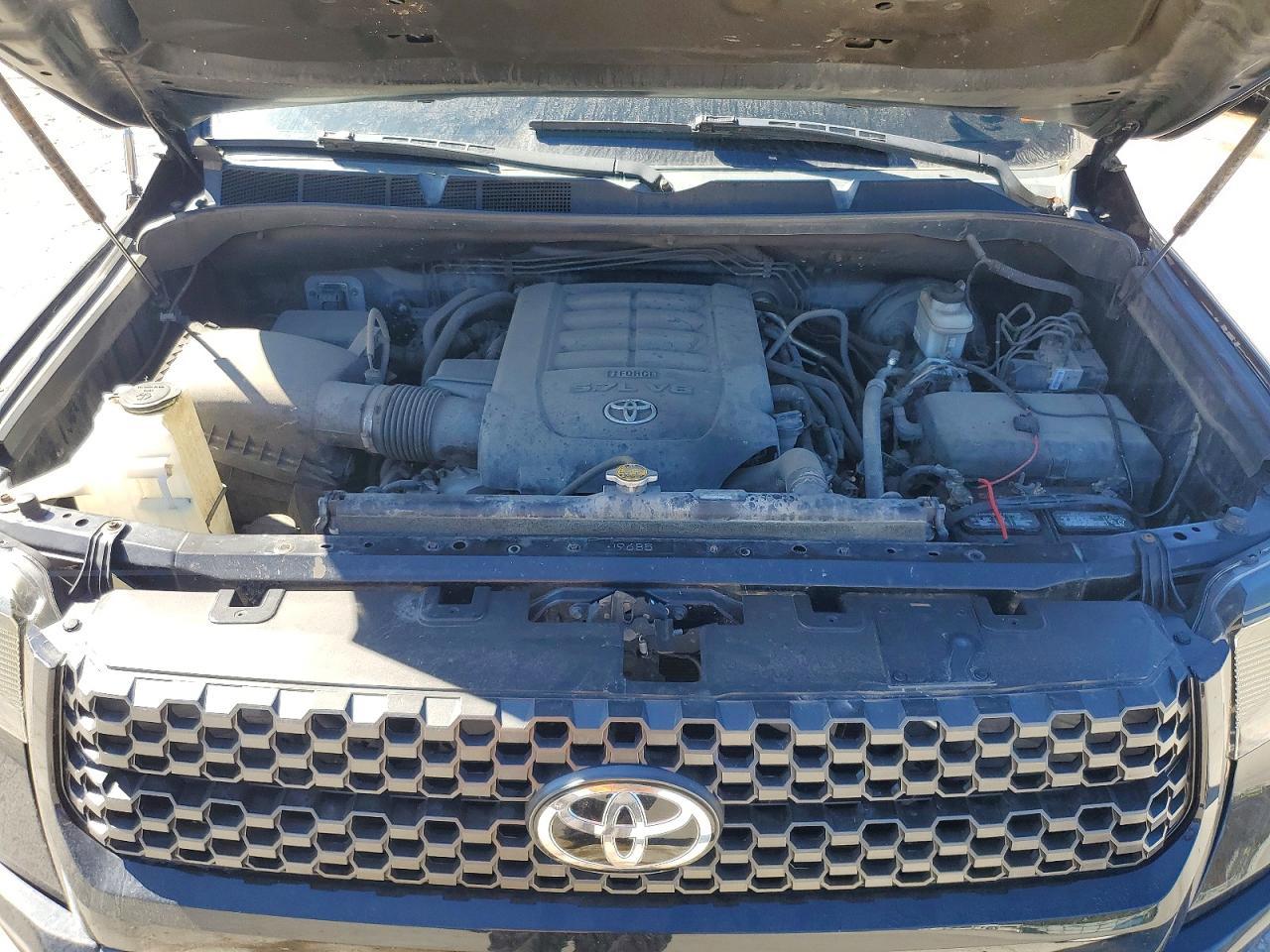 2017 Toyota Tundra SR5