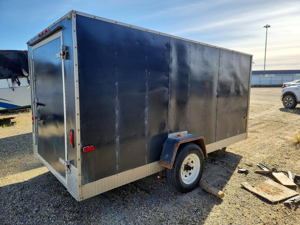 1999 Advantage 1999 Enclosed Cargo Trailer