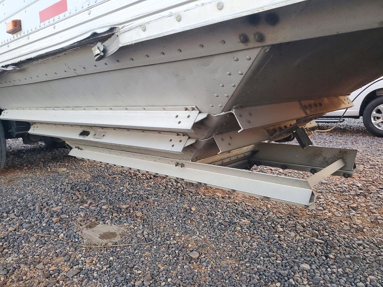 2010 Timpte Hopper Bottom Grain Trailer
