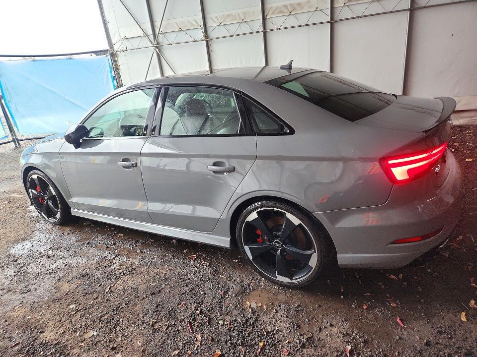 2018 Audi RS3