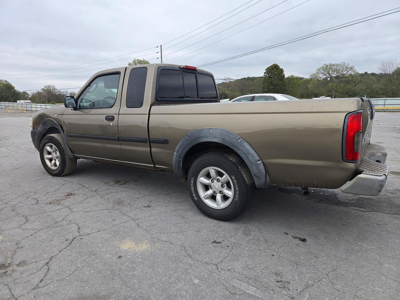 2002 Nissan Frontier Standard