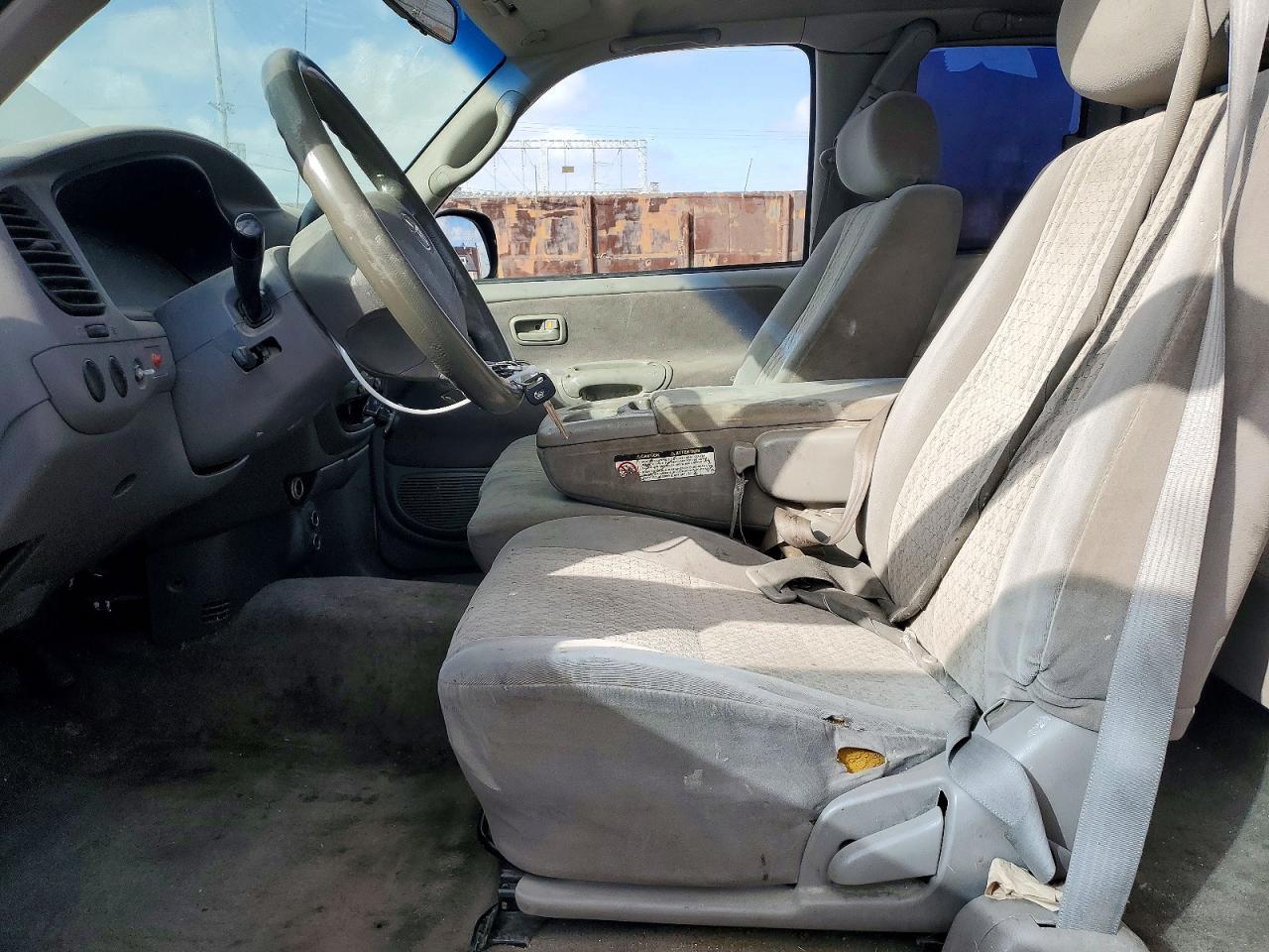 2003 Toyota Tundra SR5
