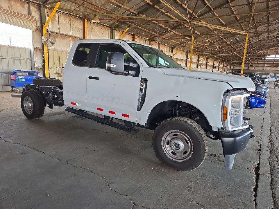 2025 Ford F350 Super Duty