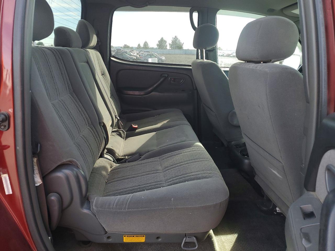 2004 Toyota Tundra SR5