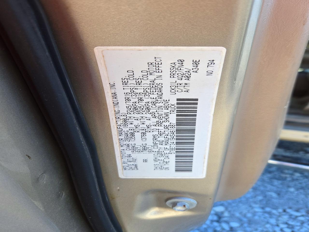 2004 Toyota Tundra SR5