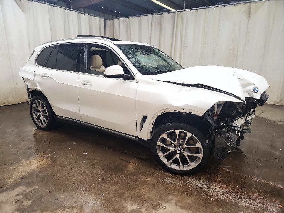 2021 BMW X5 sDrive 40I
