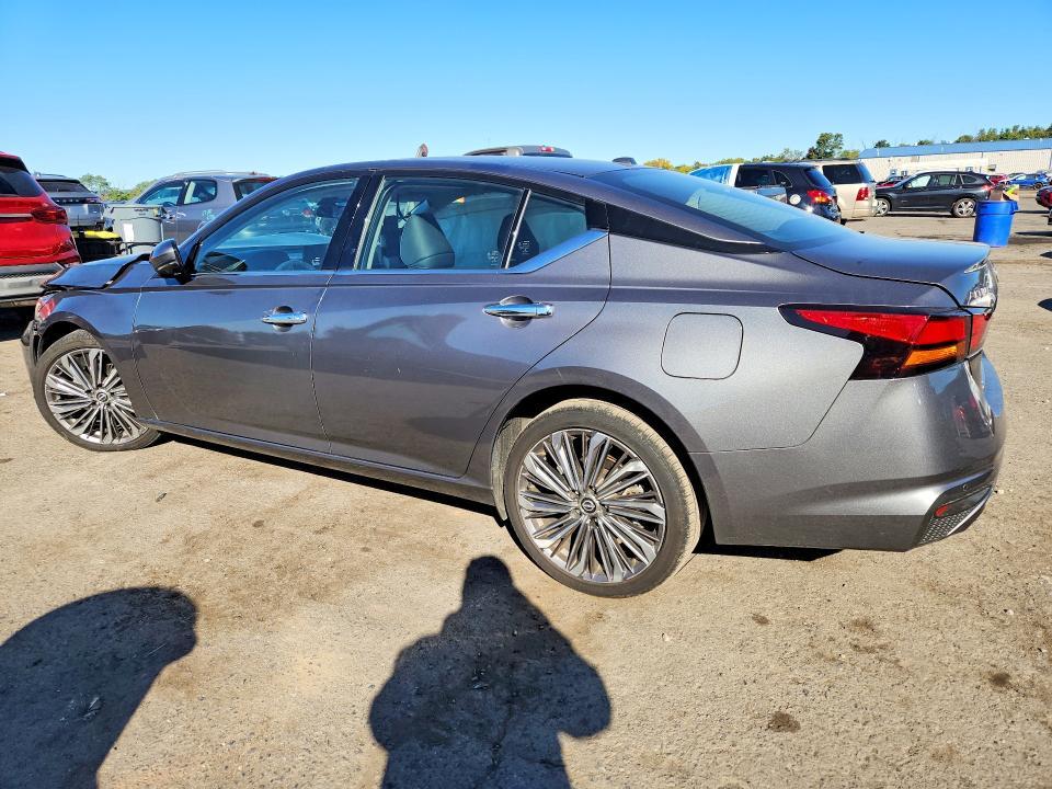 2023 Nissan Altima SL