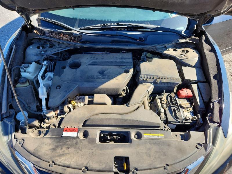 2016 Nissan Altima 2.5 SR