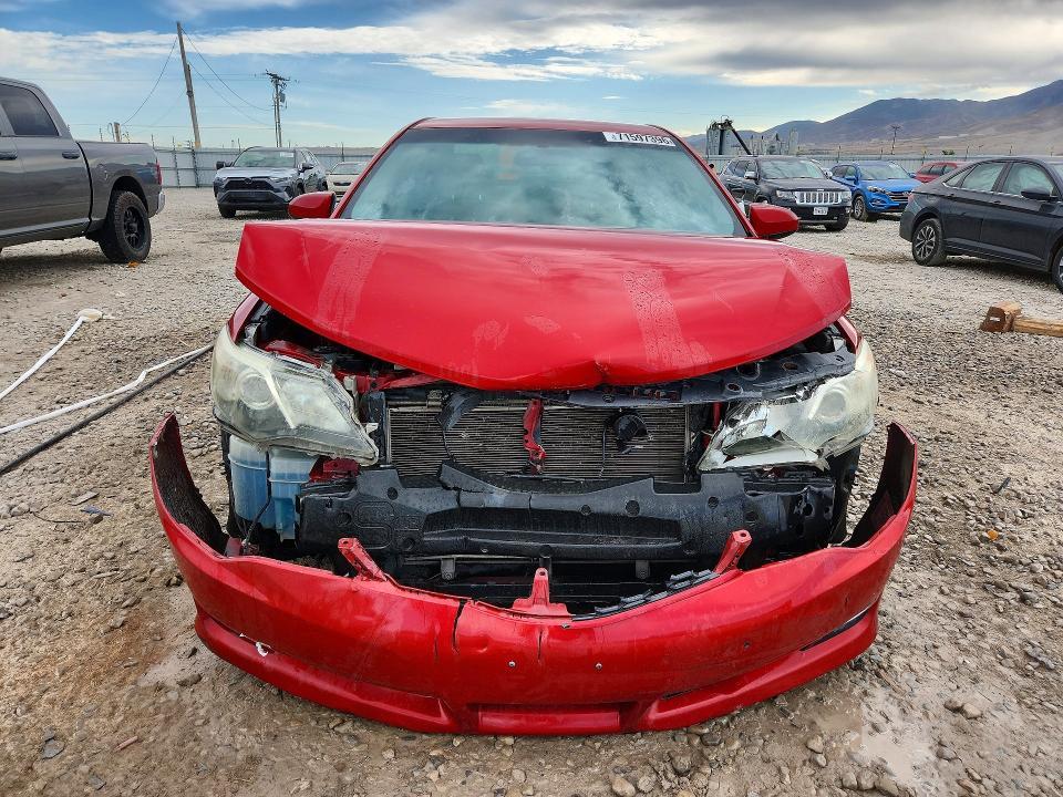2014 Toyota Camry SE