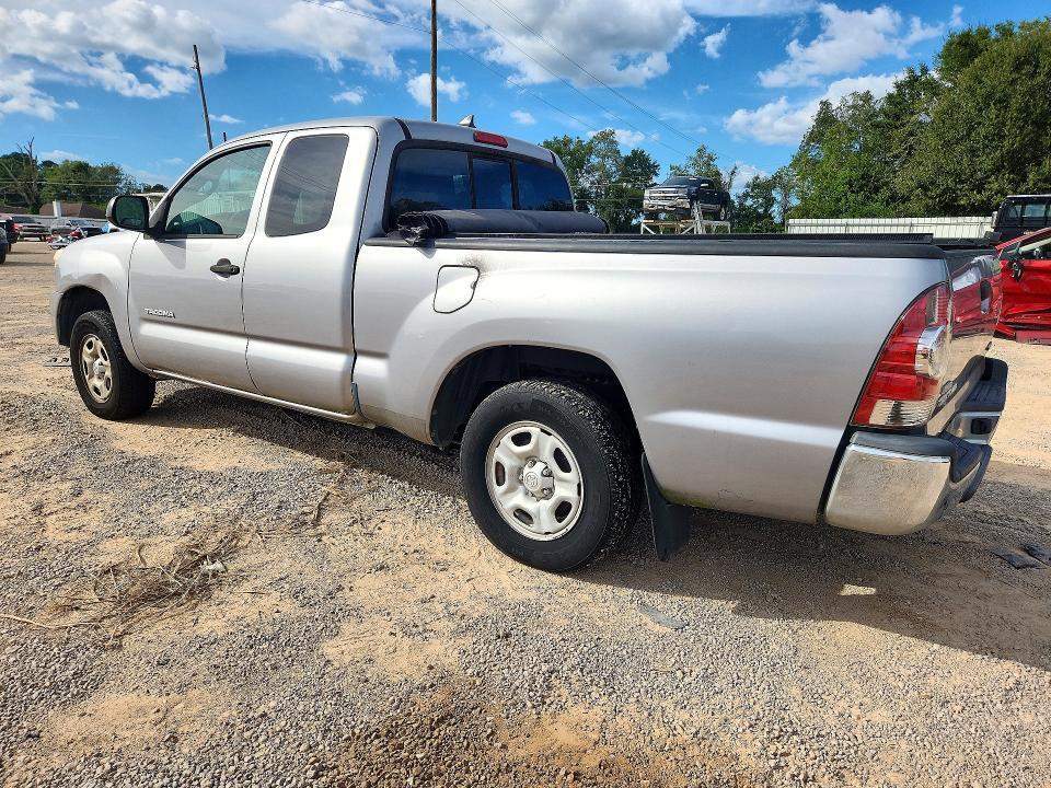 2015 Toyota Tacoma Base