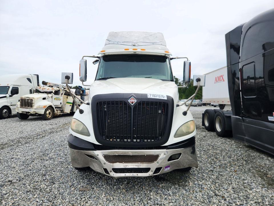 2013 International Prostar