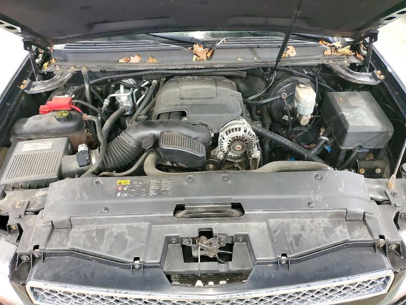 2014 Chevrolet Suburban K1500 LTZ