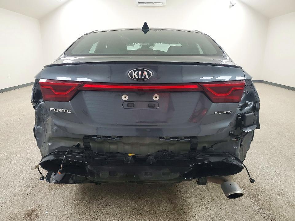 2021 KIA Forte GT Line