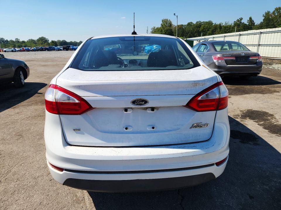 2014 Ford Fiesta SE