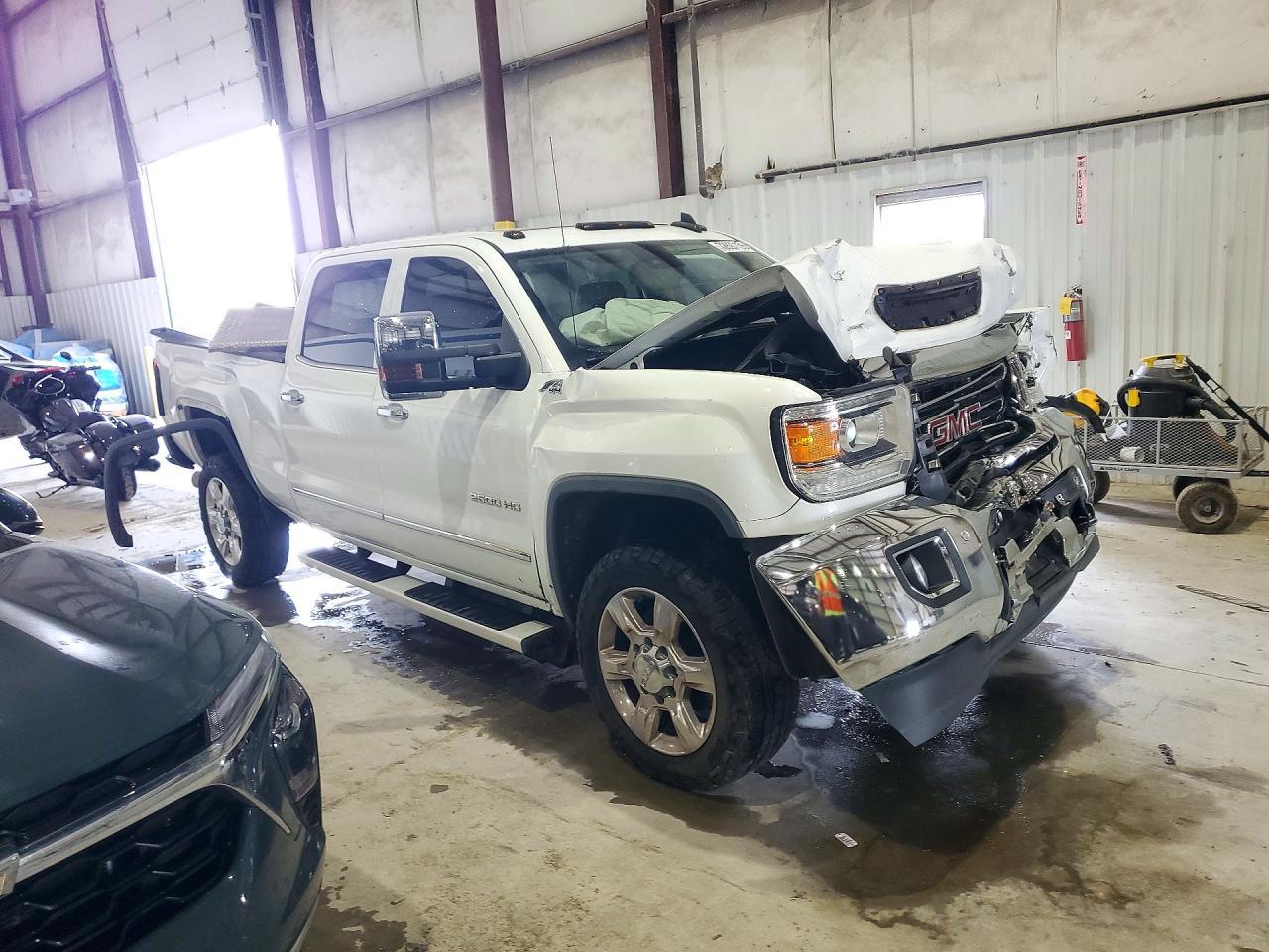 2018 GMC Sierra K2500 SLT
