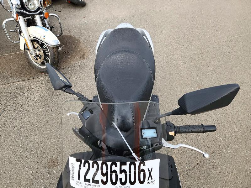 2014 Suzuki UH200