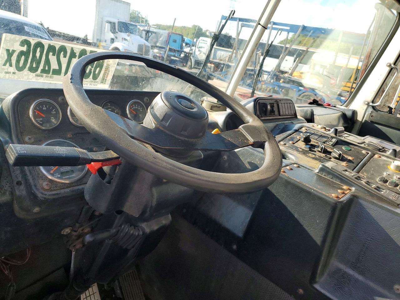 2012 Autocar Xpeditor Refuse Truck