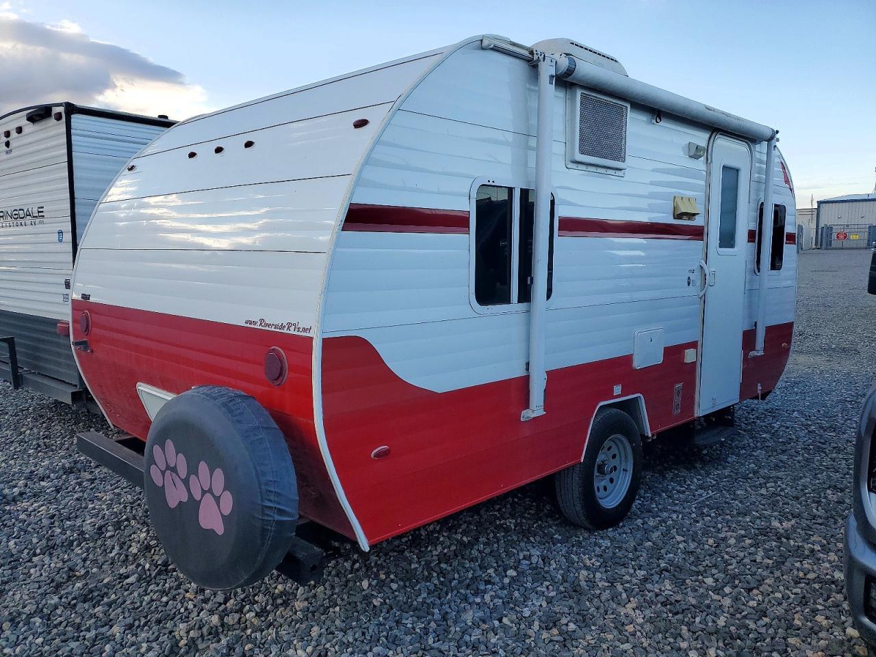 2016 Riverside White Water Camper