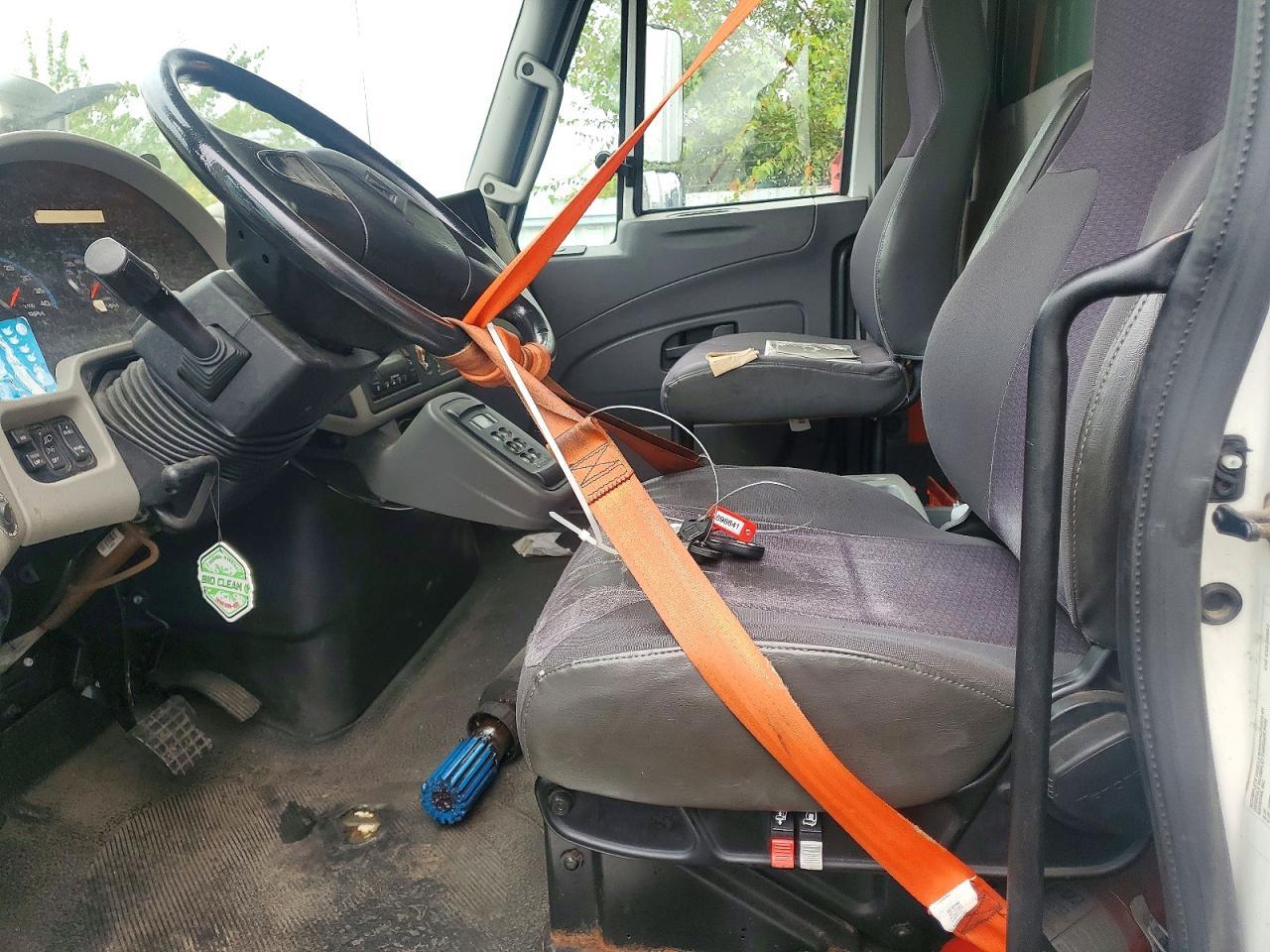 2018 International MF035 Refrigerated BOX Truck