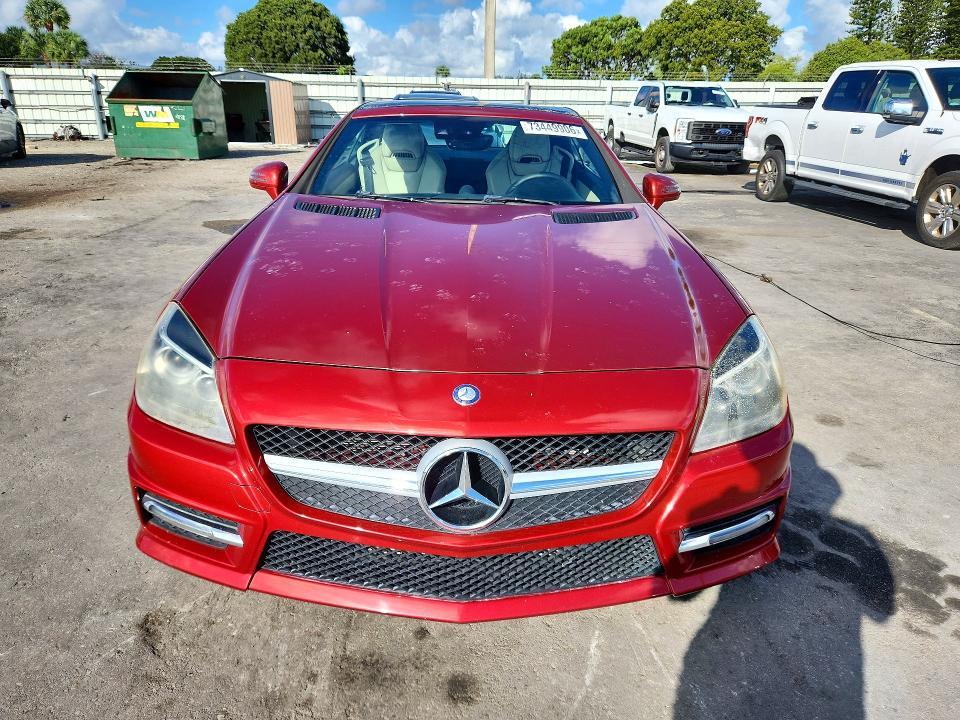 2016 Mercedes-Benz SLK 300