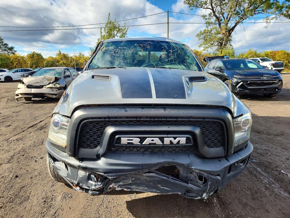 2022 Dodge RAM 1500 Classic SLT