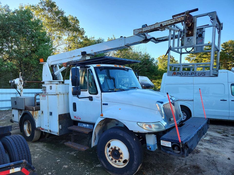 2012 International 4300-Cable Placer Bucket Truck