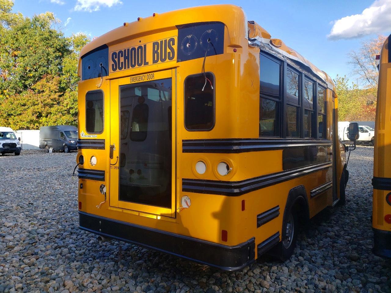 2025 Chevrolet Express School Bus