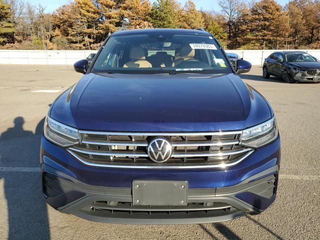 2022 Volkswagen Tiguan SE