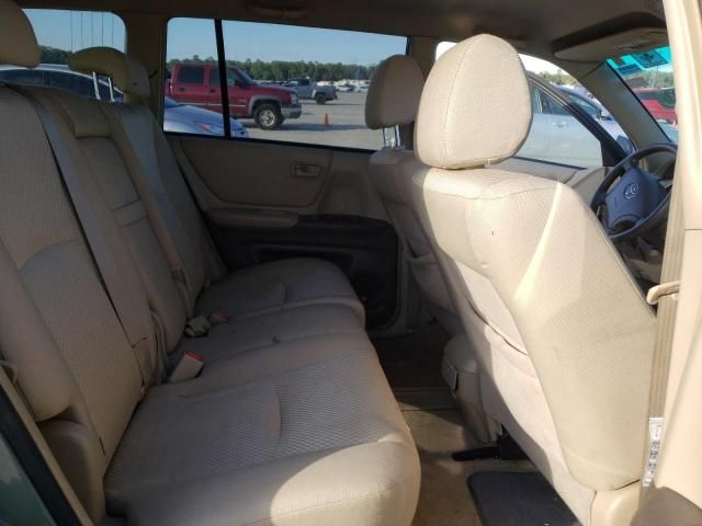 2004 Toyota Highlander Base