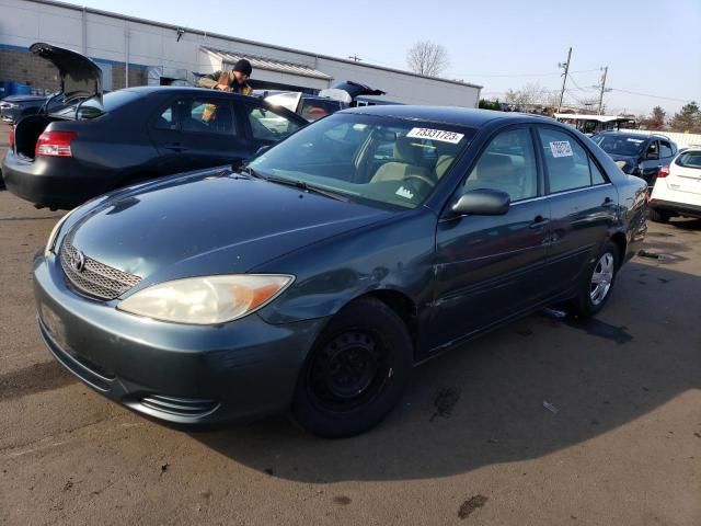 2004 Toyota Camry LE