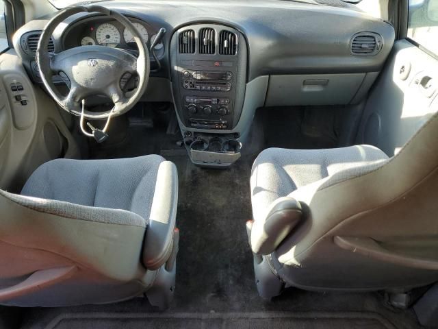 2005 Dodge Grand Caravan SE