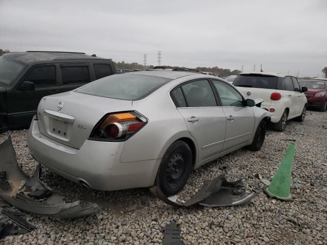 2010 Nissan Altima Base