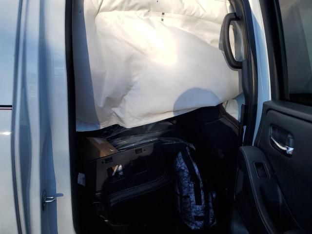 2024 Nissan Frontier s