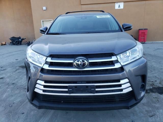 2019 Toyota Highlander LE