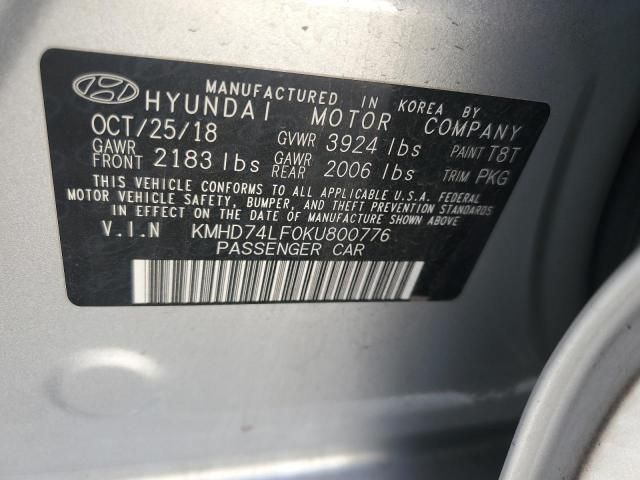 2019 Hyundai Elantra SE