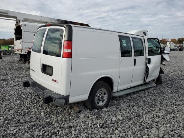 2016 GMC Savana G2500