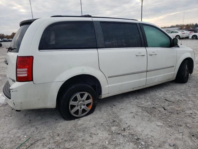 2010 Chrysler Town & Country Touring Plus