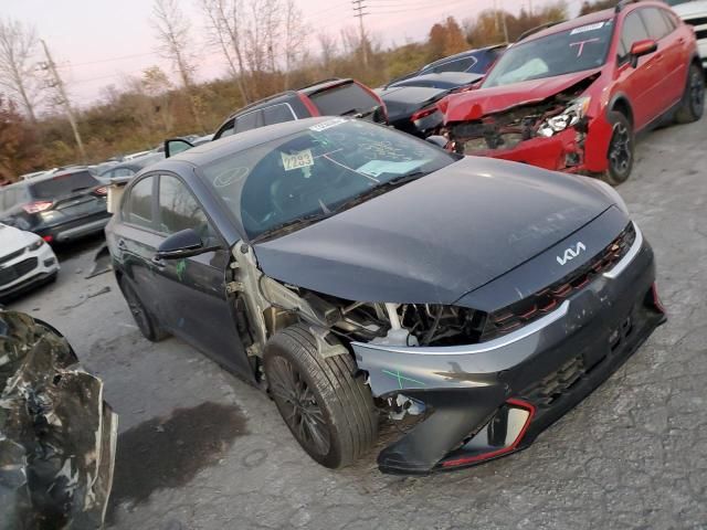 2022 KIA Forte GT Line